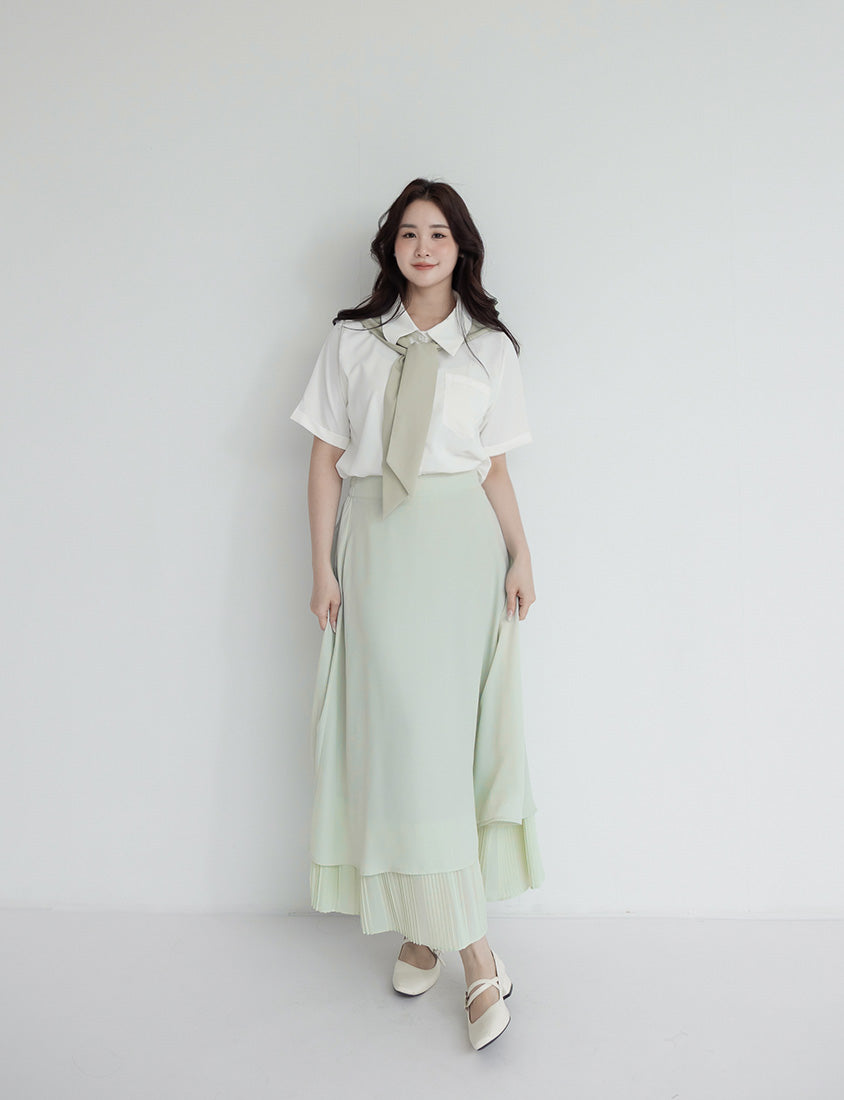 MISS. Elegant Pleated Chiffon Plus Size Maxi Skirt