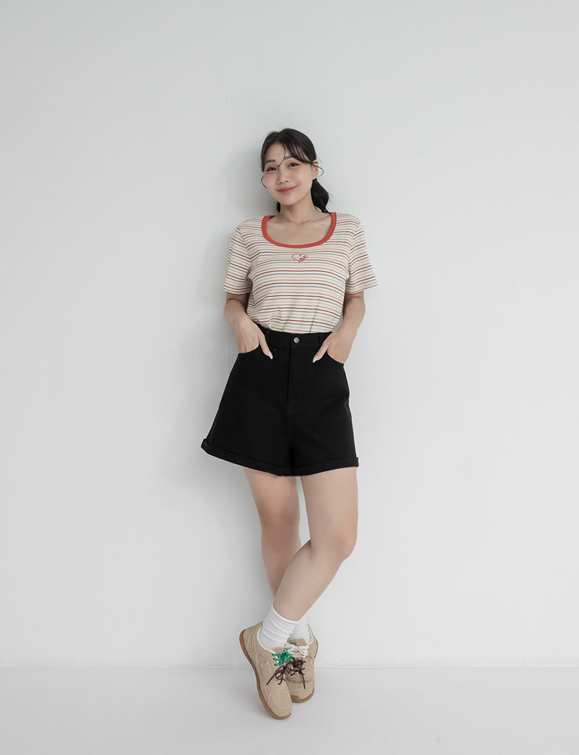 Classic Stretch Twill Cuffed Plus Size Shorts