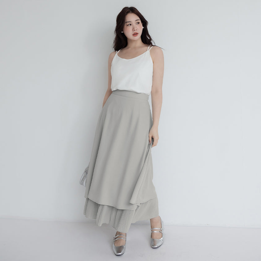 MISS. Elegant Pleated Chiffon Plus Size Maxi Skirt