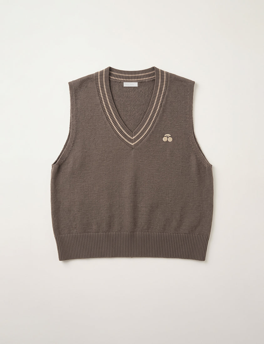 Preppy Cherry Embroidered Cropped Knit Plus Size Vest