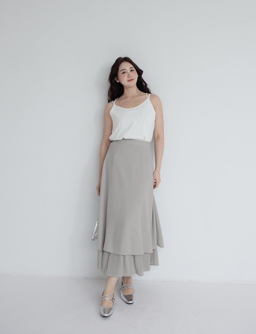 MISS. Elegant Pleated Chiffon Plus Size Maxi Skirt