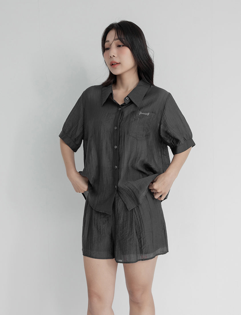 MISS. Lightweight Asymmetrical Crinkle Plus Size Shorts