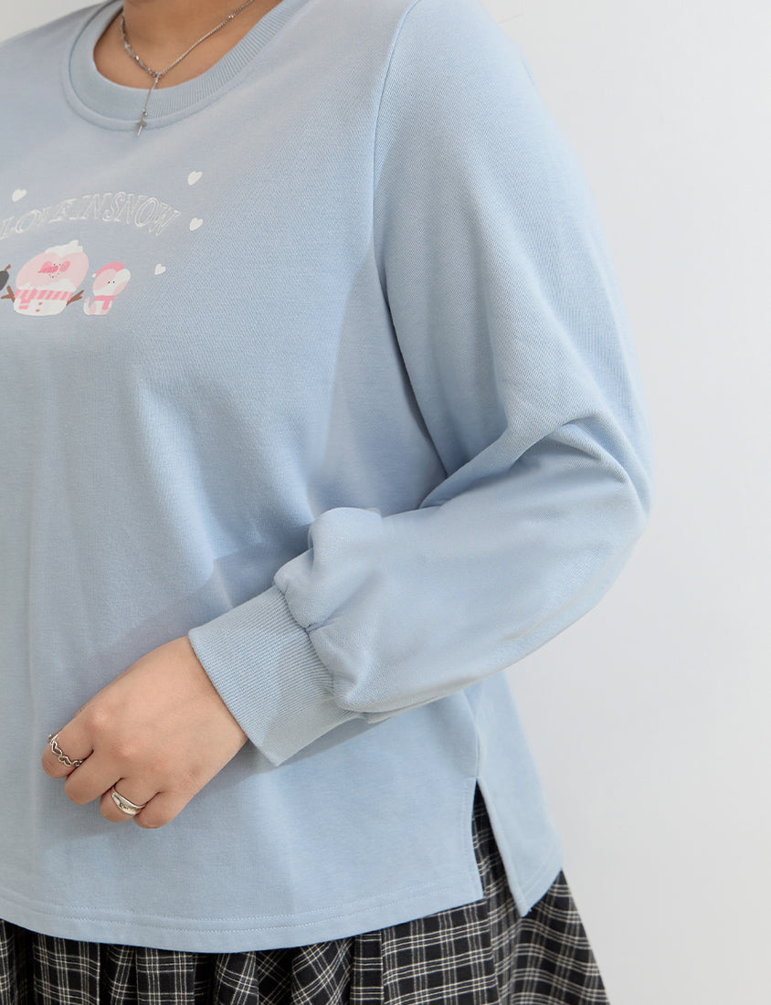 Winter Heart Print Plus Size Sweatshirt (Little Heart Collab)