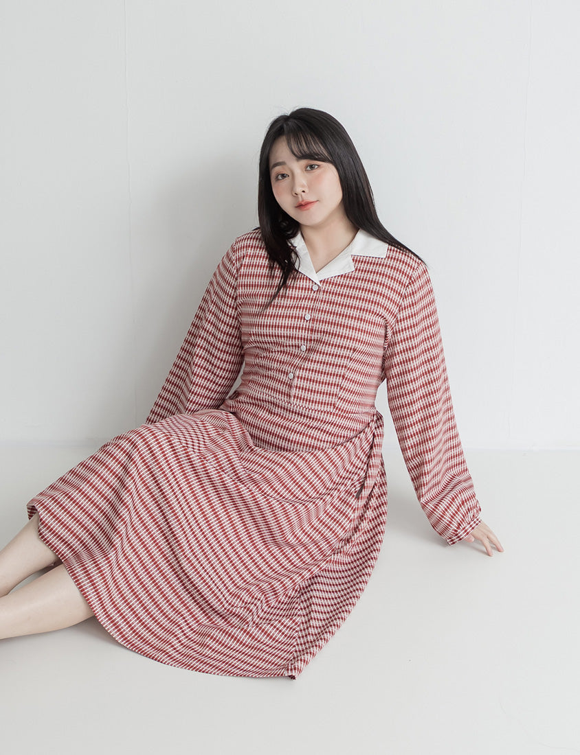 Contrast Cuban Collar Vintage Plaid Plus Size Maxi Dress