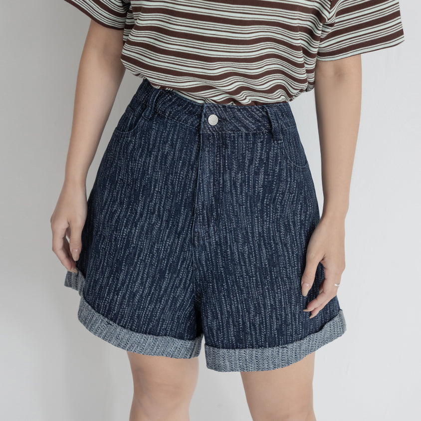 Textured Two-Tone Denim Cuffed Plus Size Shorts