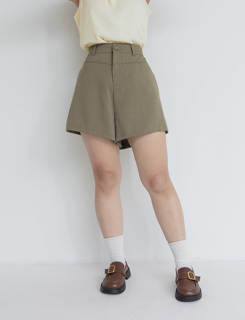 MISS. Summer Structured Plus Size Tailored Shorts