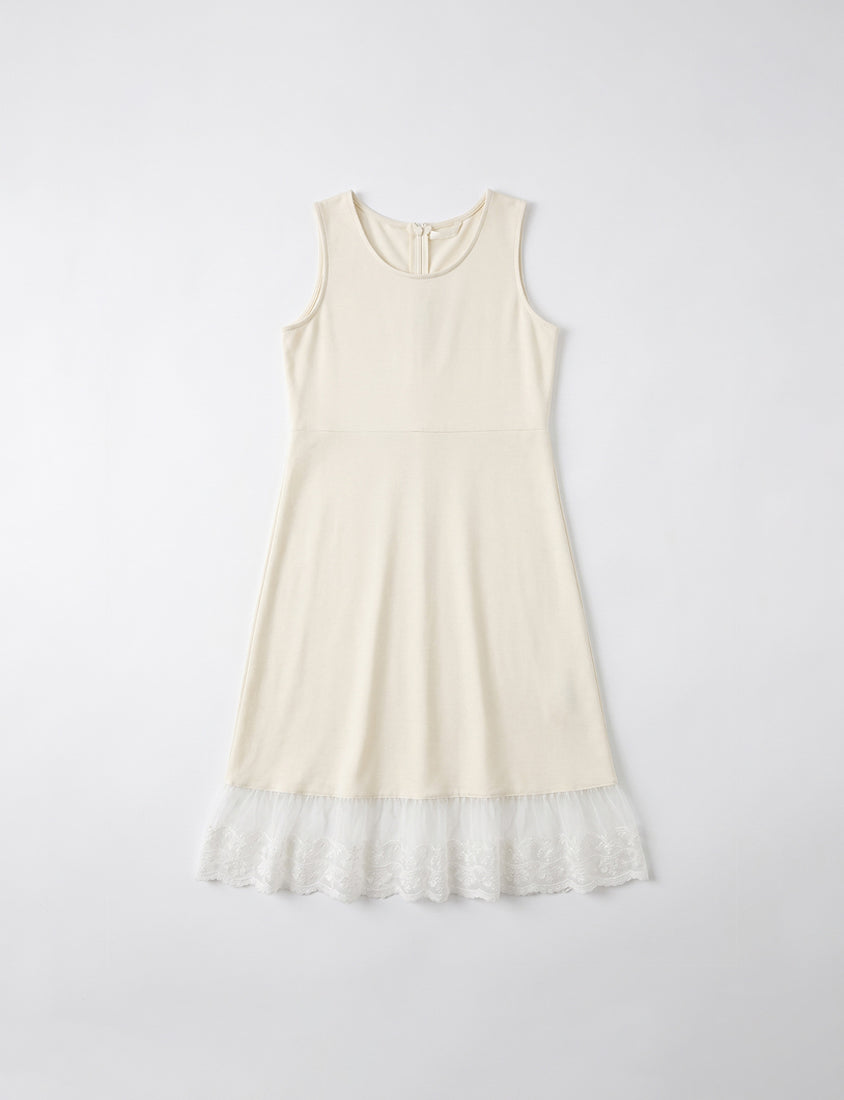 Creamy Cloud Cotton Lace Panel Plus Size Maxi Dress