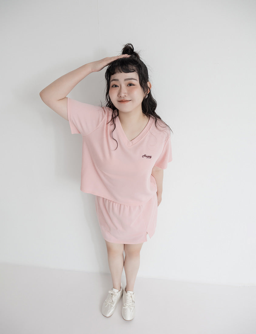 Soft Stretch Cotton Minimal Embroidered V-Neck Plus Size Tee