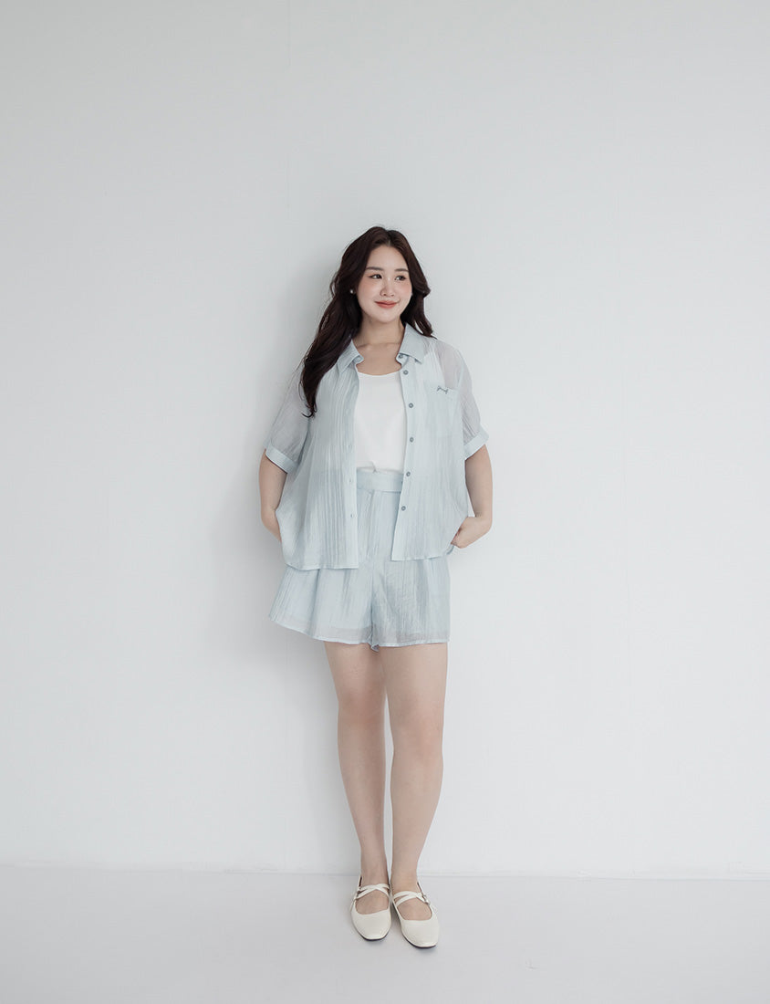 MISS. Lightweight Asymmetrical Crinkle Plus Size Shorts