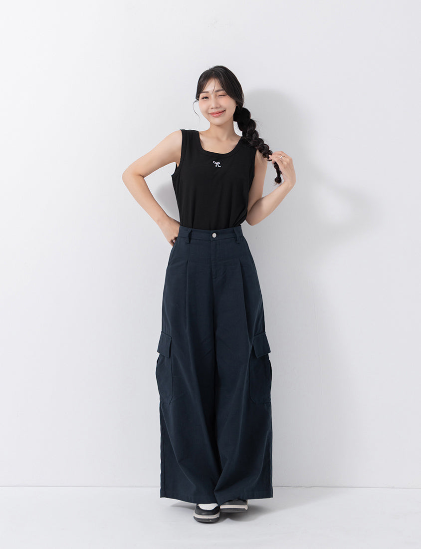 Versatile Square Neck Butterfly Embroidered Plus Size Tank Top
