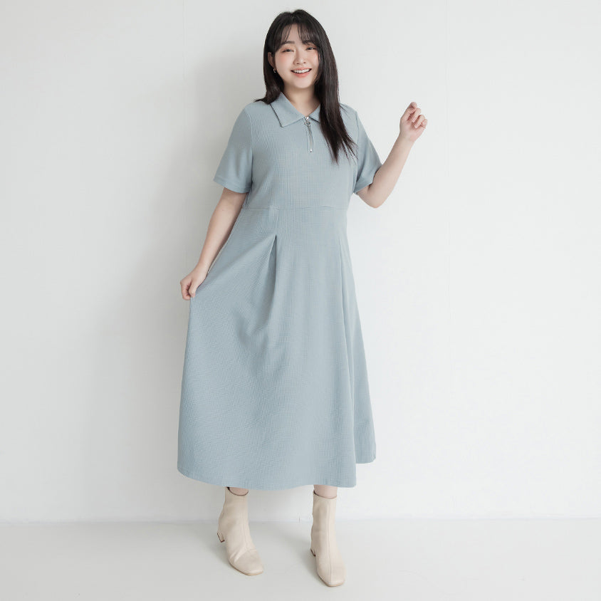 Collared Waffle-Knit Cinched Waist Plus Size Maxi Dress