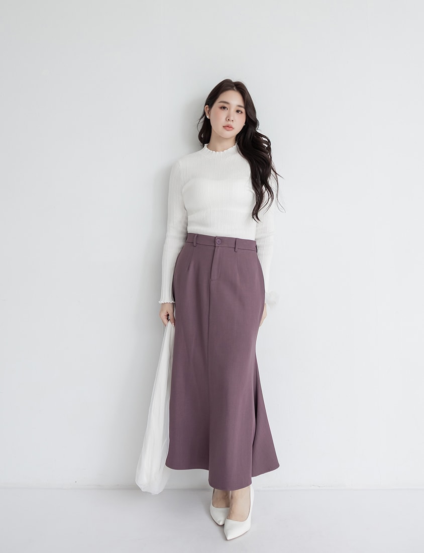 MISS. Essential Versatile Plus Size Ribbed Knit Top