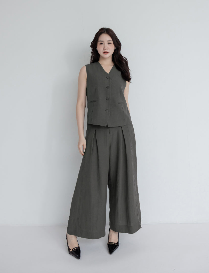 MISS. Tencel Linen Tailored Plus Size Vest