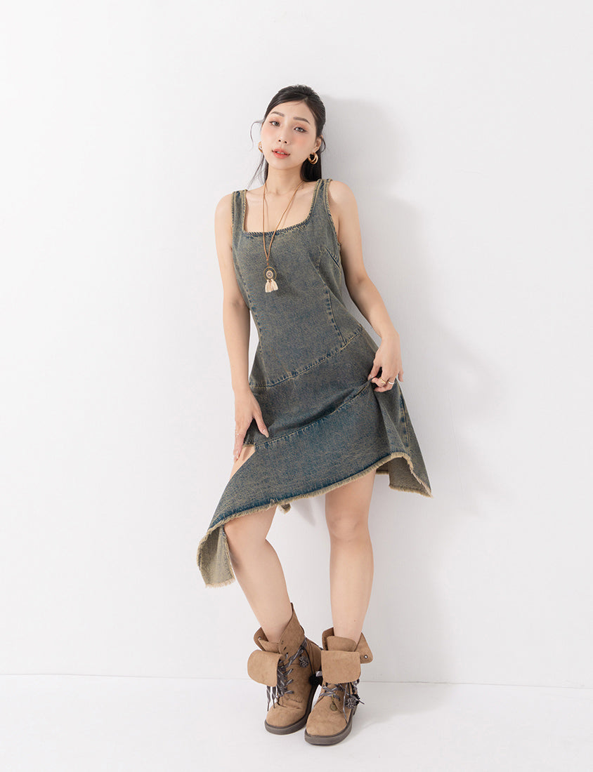 MUA! Asymmetrical Panel Slim Fit Denim Plus Size Dress
