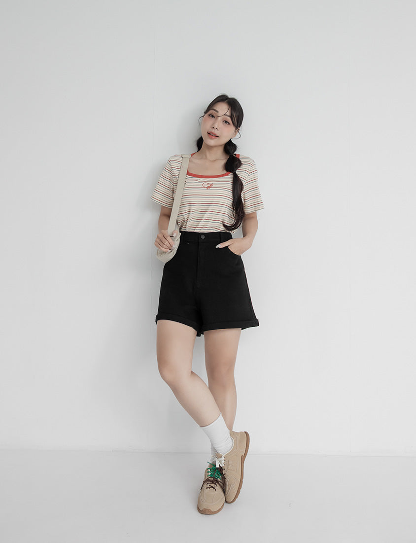 Classic Stretch Twill Cuffed Plus Size Shorts