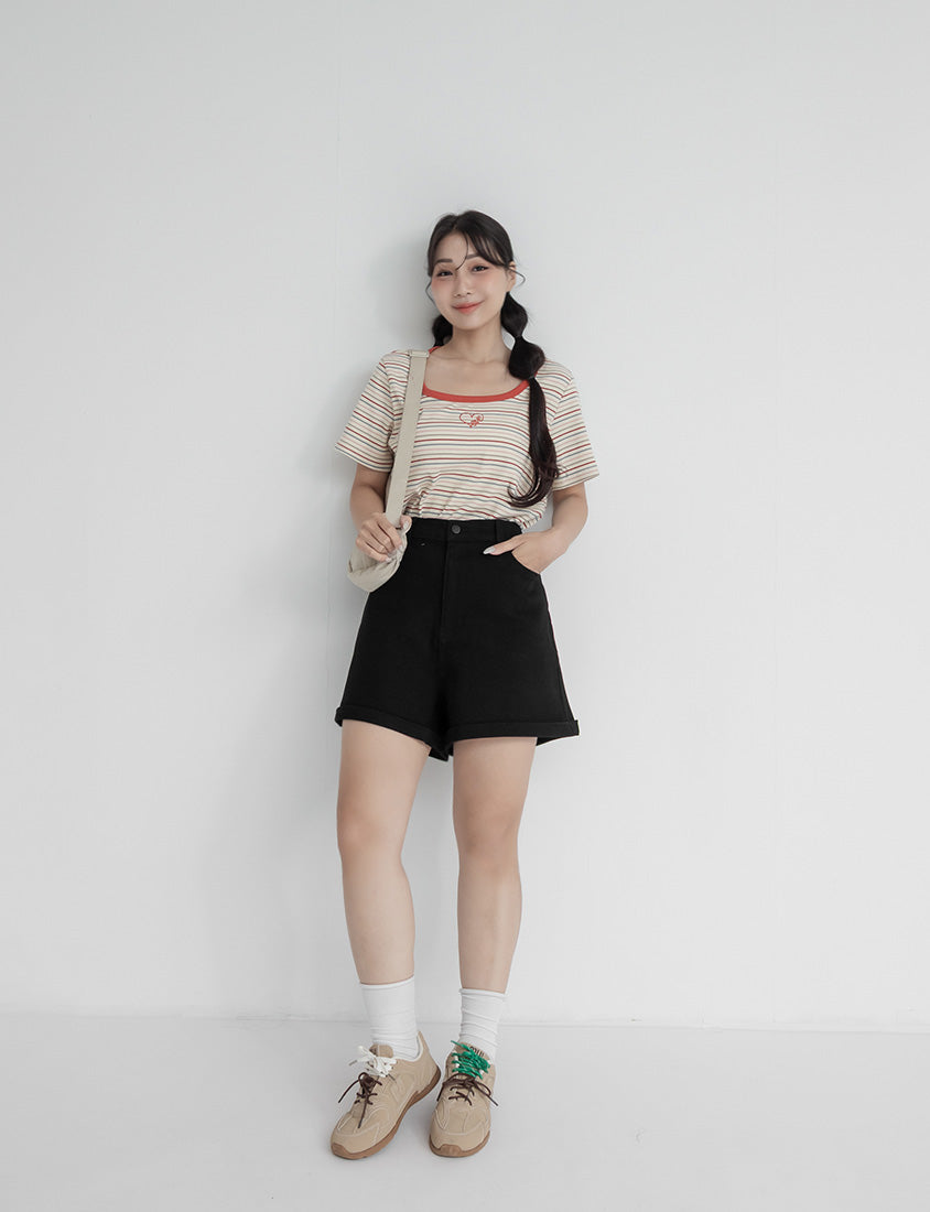 Classic Stretch Twill Cuffed Plus Size Shorts