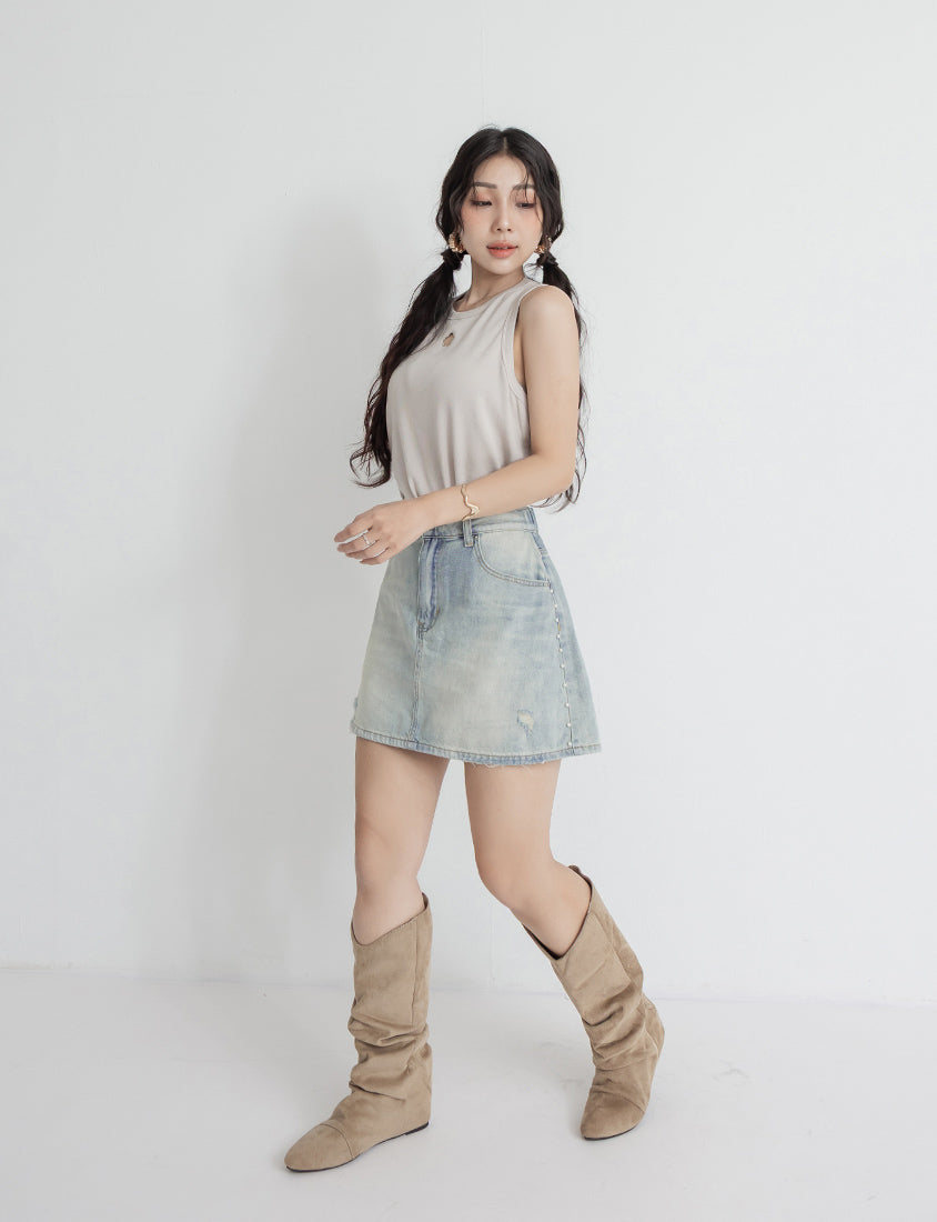 MUA! Side Pearl Studded Distressed Denim Plus Size Mini Skirt