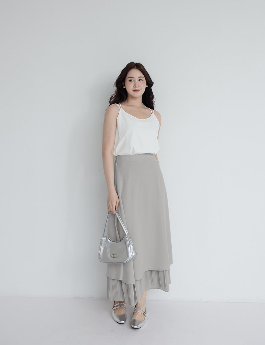 MISS. Elegant Pleated Chiffon Plus Size Maxi Skirt