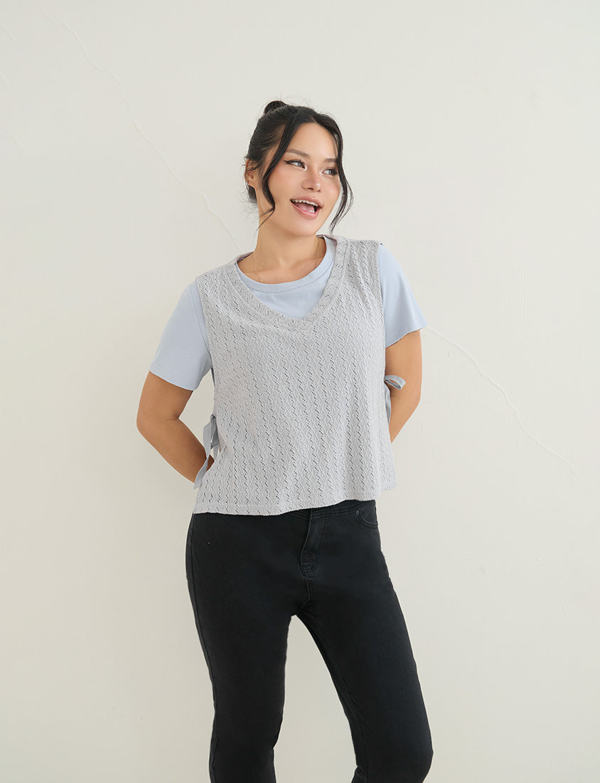 Versatile Openwork Knit Tie-Front Plus Size Tank Top