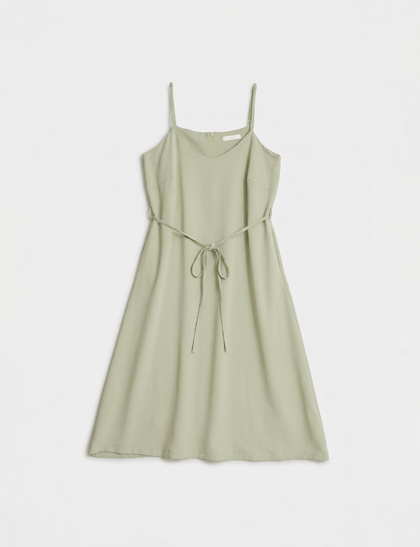 Wrinkle-Resistant A-Line  Plus Size Cami Maxi Dress (With Waist Tie)