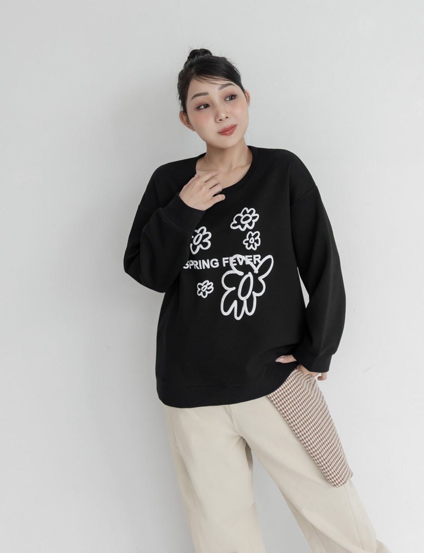 Sweet 3D Floral Plus Size Long Sleeve Sweatshirt