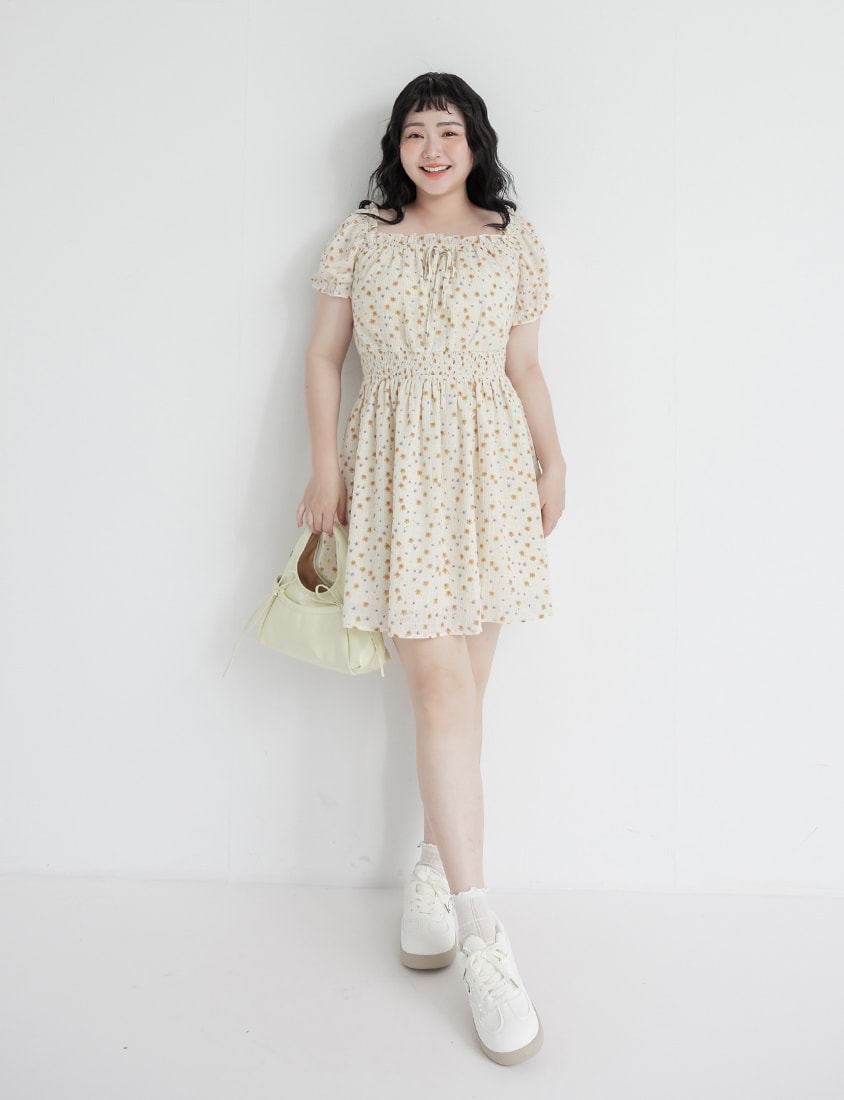 Vacation-Style Floral Euffle Off-Shoulder Plus Size Mini Dress
