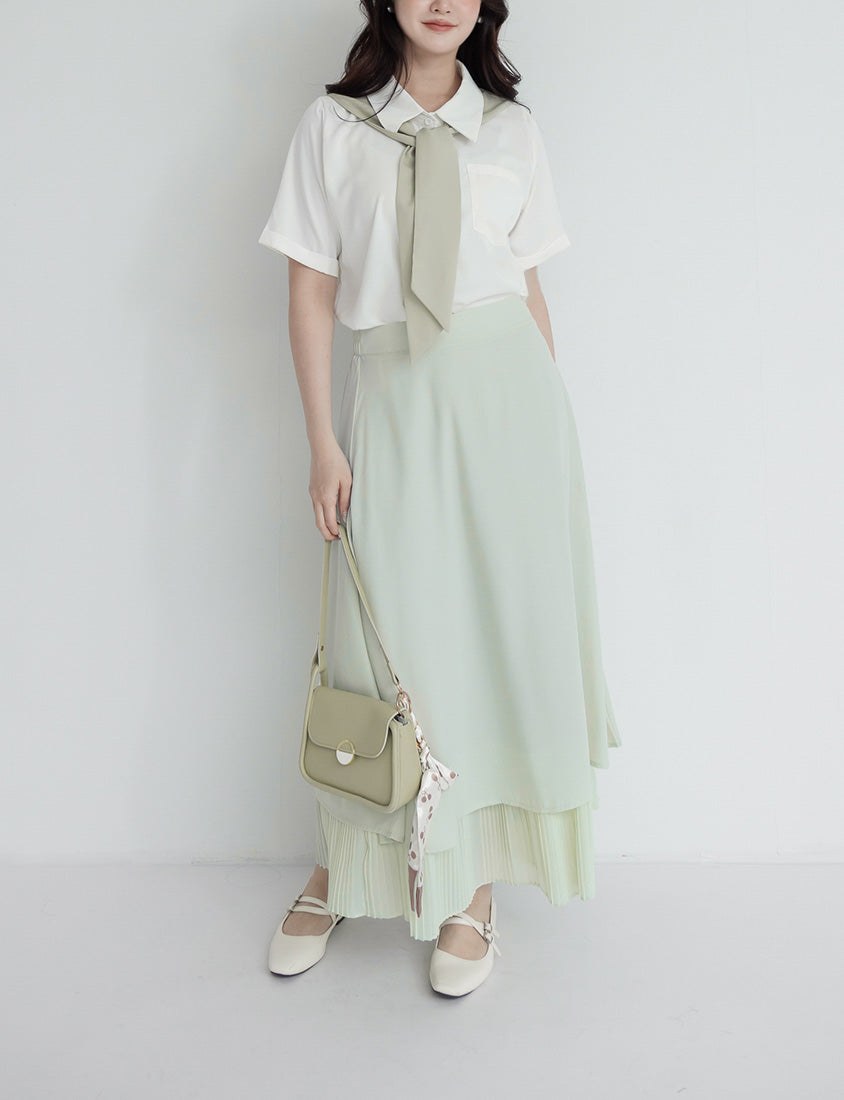 MISS. Elegant Pleated Chiffon Plus Size Maxi Skirt