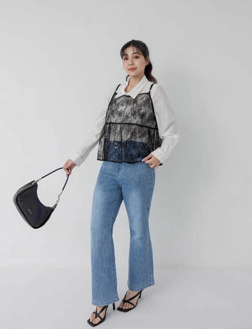 Delicate Floral Lace Layering Plus Size Camisole Vest