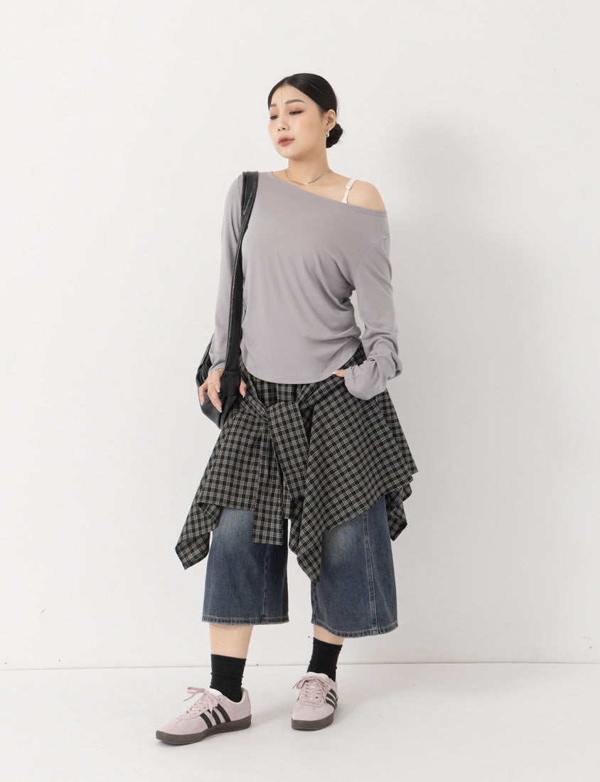 MUA! Versatile Round Neck Side Pleated Plus Size Long Sleeve Top