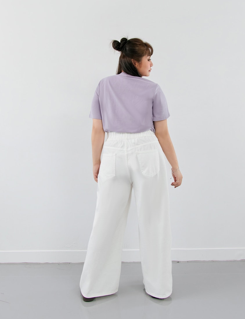 Heavyweight Floral Embroidery Plus Size Crewneck Tee