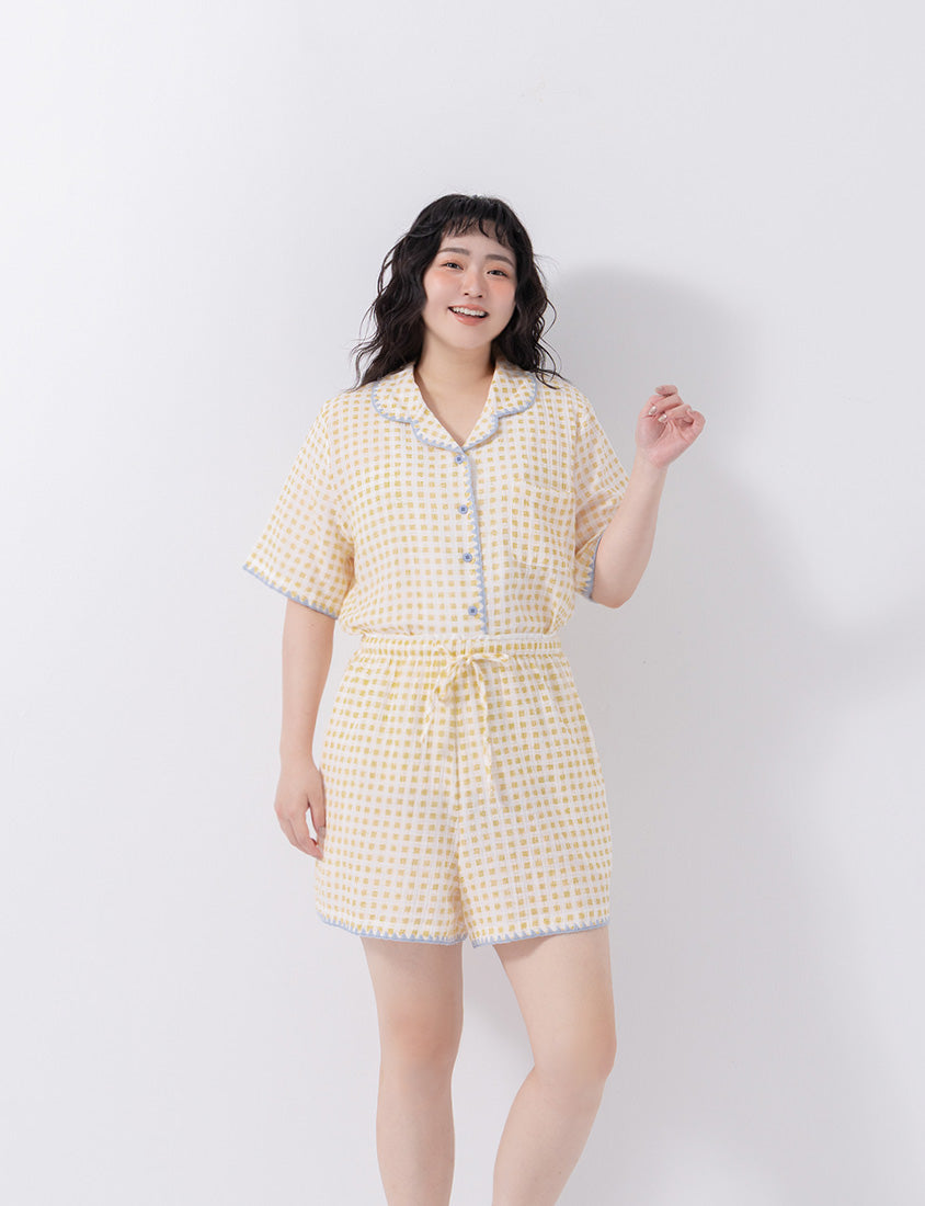 Skin-Friendly Gingham Contrast Frill Casual Plus Size Shirt