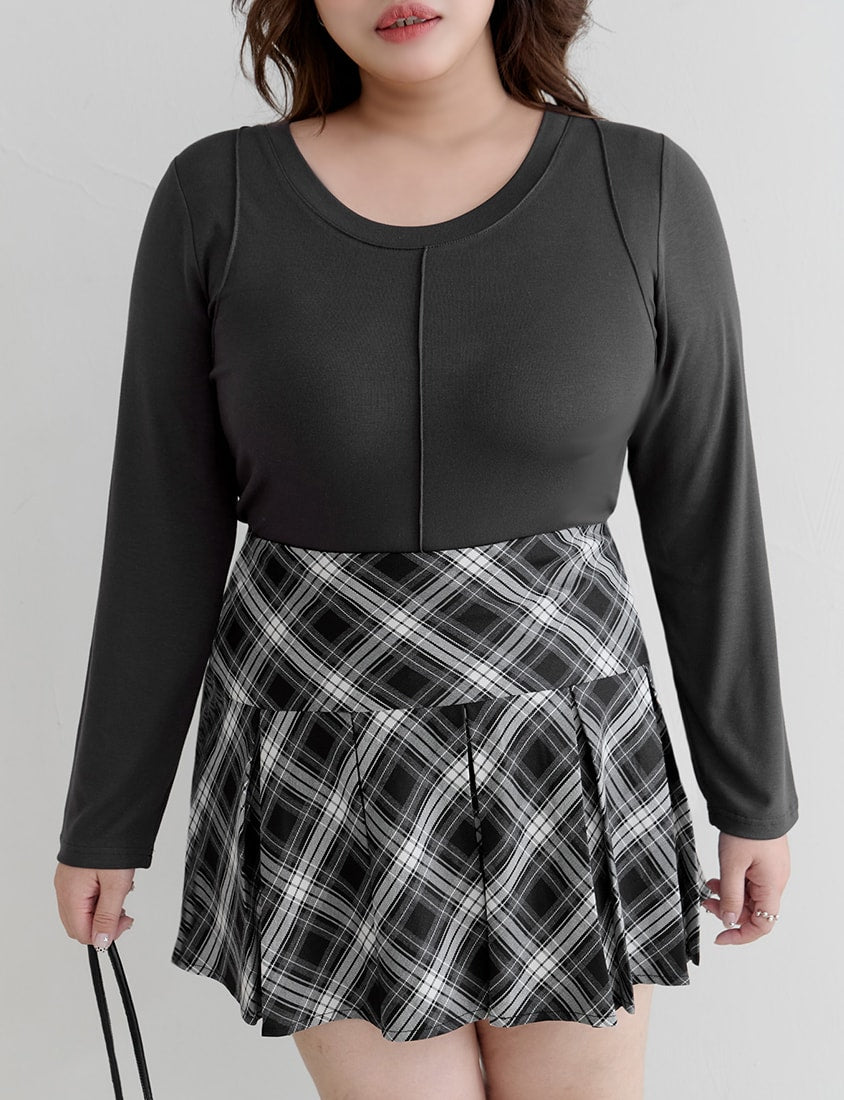 Crewneck 3D Pleated Plus Size Long Sleeve Tee