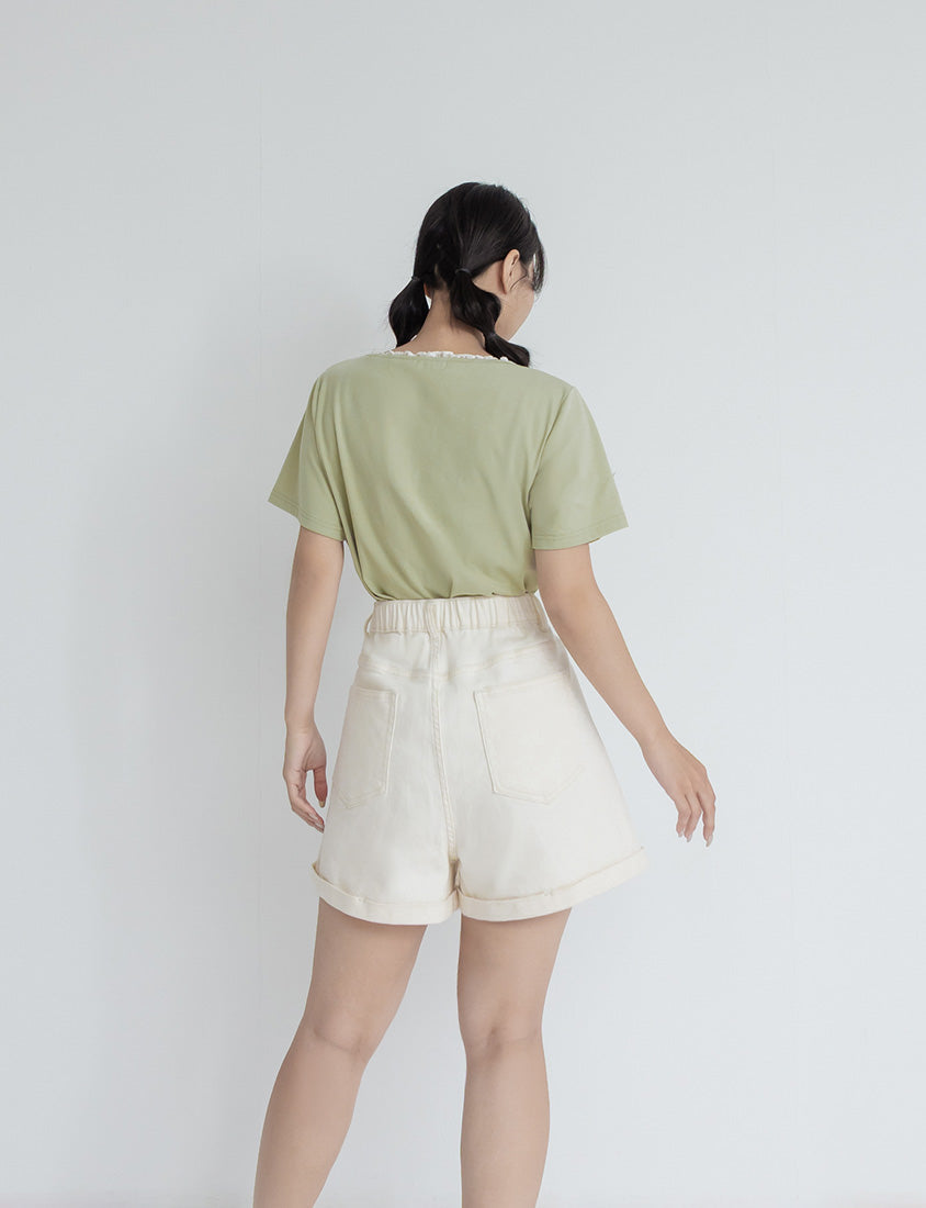 Classic Stretch Twill Cuffed Plus Size Shorts