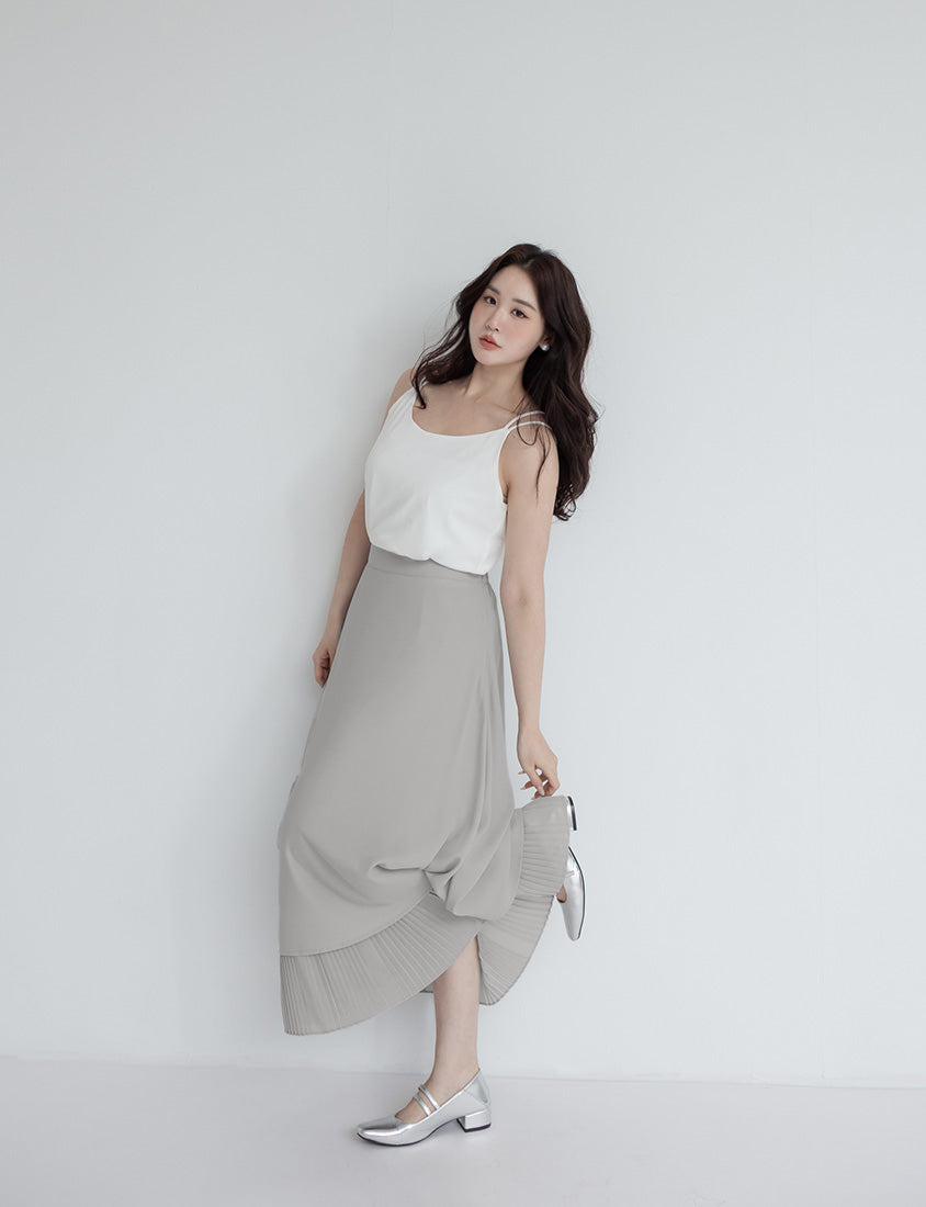 MISS. Elegant Pleated Chiffon Plus Size Maxi Skirt