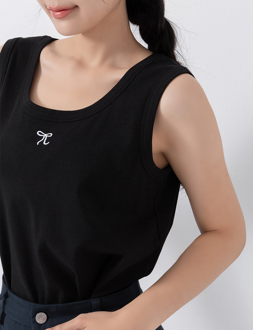 Versatile Square Neck Butterfly Embroidered Plus Size Tank Top