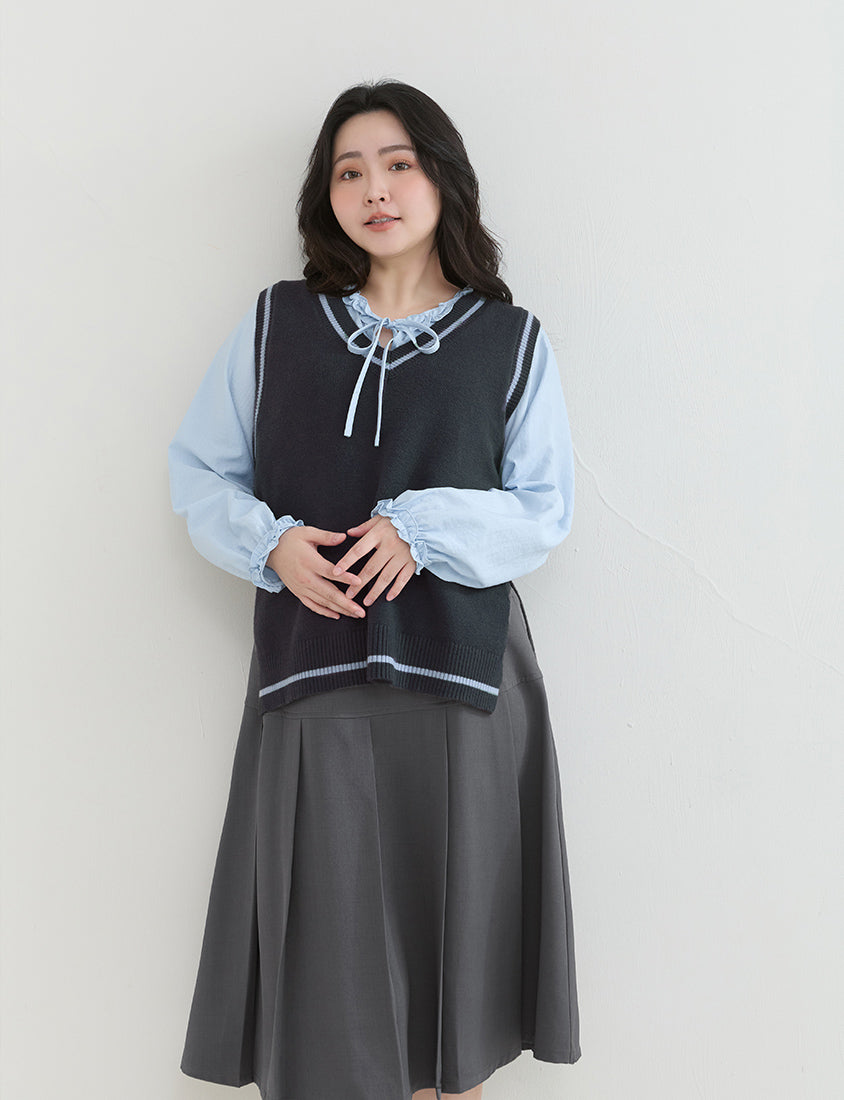 Preppy V-Neck Contrast Stripe Knit Plus Size Vest