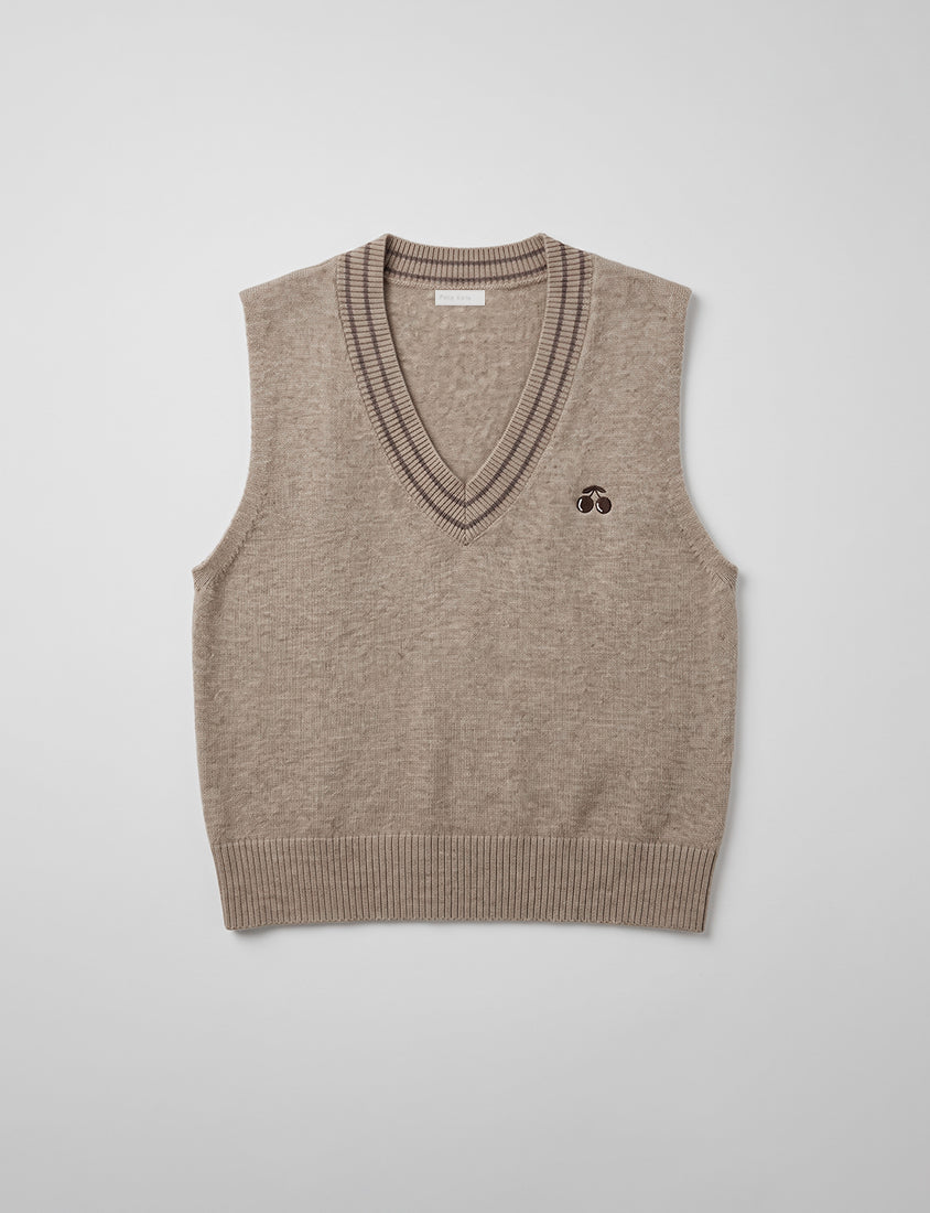 Preppy Cherry Embroidered Cropped Knit Plus Size Vest
