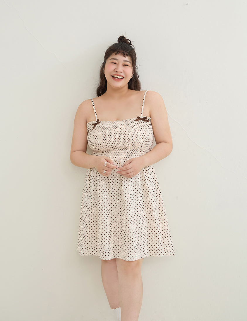 Sweet Contrast Heart Cami Plus Size Mini Dress
