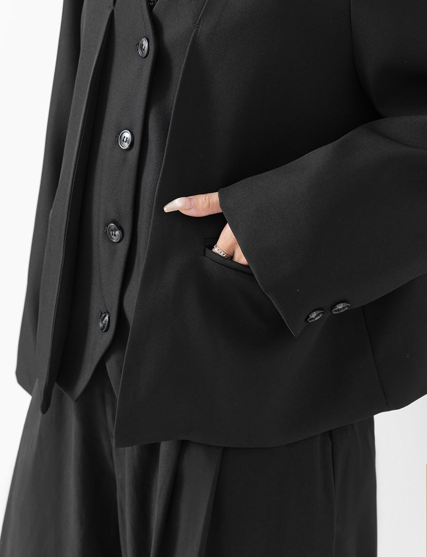 MISS. Chic Faux Two-Piece Collarless Suit Plus Size Jacket